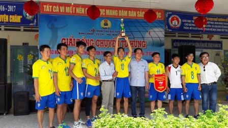 Hội Thi Bóng chuyền tranh giải Tứ Hùng cụm công đoàn